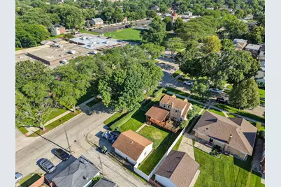 5800 Crain Street, Morton Grove, IL 60053 - Photo 5