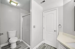 2518 W Adamsway Dr, Aurora, IL 60502 - Photo 35