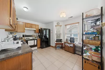 182 Aspen Court, North Aurora, IL 60542 - Photo 7
