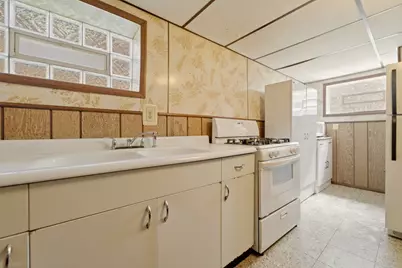 11607 S Avenue J, Chicago, IL 60617 - Photo 23