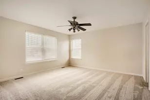 17426 Jordan Ln, Lockport, IL 60441 - Photo 15
