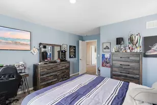 1032 Blazing Star St, South Elgin, IL 60177 - Photo 23