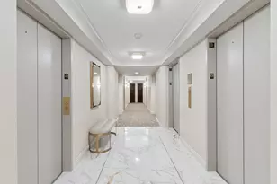 195 N Harbor Dr, Chicago, IL 60601 - Photo 31