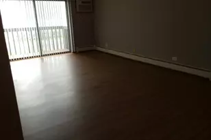 4709 Yender Ave, Lisle, IL 60532 - Photo 5