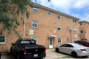 5700 W Montrose Ave, Chicago, IL 60634 - Photo 7