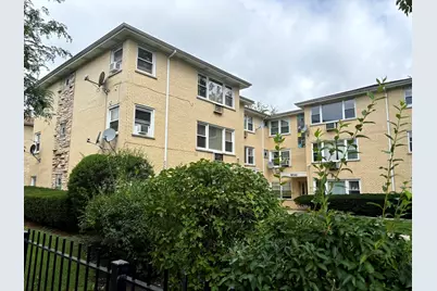 5700 W Montrose Avenue #1C, Chicago, IL 60634 - Photo 9