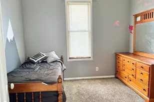 906 Van Buren St, Streator, IL 61364 - Photo 13