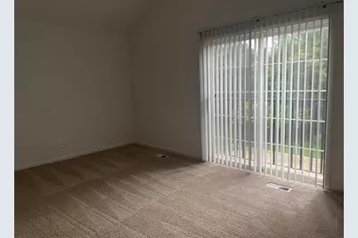 2379 Chelsea Road #6-E4, Northbrook, IL 60062 - Photo 3