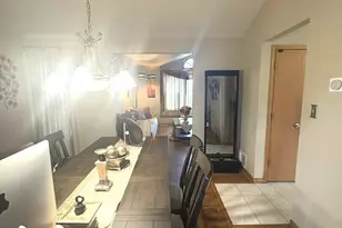 683 Primrose Ln, Matteson, IL 60443 - Photo 9