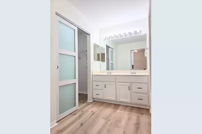 168 Holmes Way, Schaumburg, IL 60193 - Photo 17