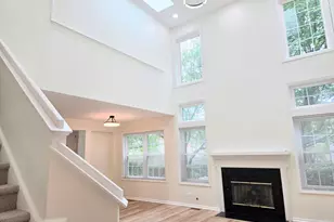 168 Holmes Way, Schaumburg, IL 60193 - Photo 3