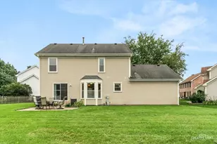 920 Fairfax Ct, Elgin, IL 60120 - Photo 25