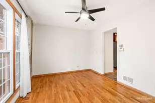 920 Fairfax Ct, Elgin, IL 60120 - Photo 11