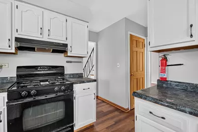 815 Blackhawk Drive, University Park, IL 60484 - Photo 9