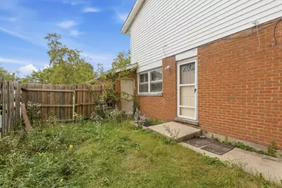 815 Blackhawk Drive, University Park, IL 60484 - Photo 33