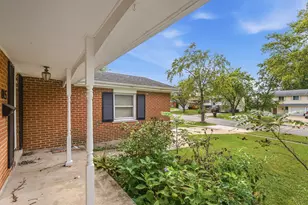 815 Blackhawk Dr, University Park, IL 60484 - Photo 37