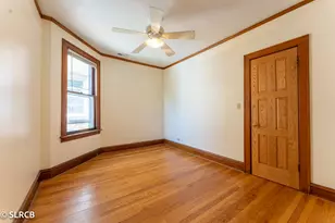 5325 W Montrose Ave, Chicago, IL 60641 - Photo 15
