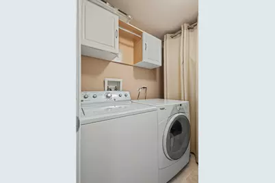 855 E 22nd Street #214, Lombard, IL 60148 - Photo 13