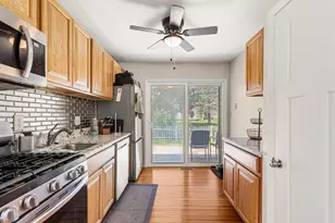 2135 Ivy Ct, Champaign, IL 61821 - Photo 13