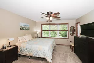 1324 Nantucket Ct, Carol Stream, IL 60188 - Photo 15
