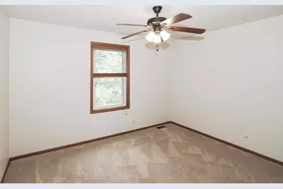 1324 Nantucket Court, Carol Stream, IL 60188 - Photo 21