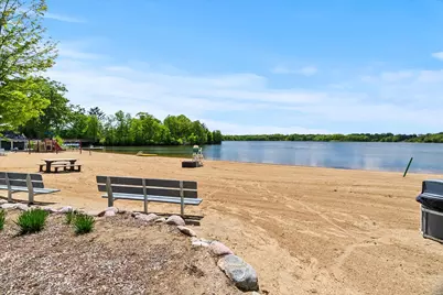 26359 N Hickory Road, Mundelein, IL 60060 - Photo 11