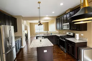 10535 W 154th Pl, Orland Park, IL 60462 - Photo 9