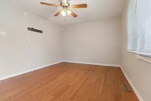 12109 S Indiana Ave, Chicago, IL 60628 - Photo 5