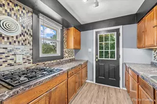 239 Vista Rd, Lake Zurich, IL 60047 - Photo 11