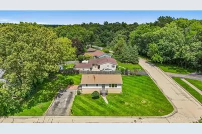 239 Vista Road, Lake Zurich, IL 60047 - Photo 27