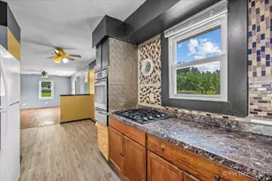 239 Vista Rd, Lake Zurich, IL 60047 - Photo 9