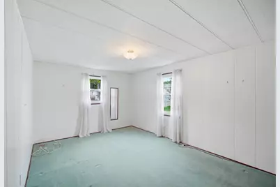 301 Shay Court, Wheeling, IL 60090 - Photo 9