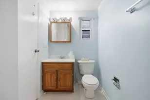 301 Shay Ct, Wheeling, IL 60090 - Photo 11