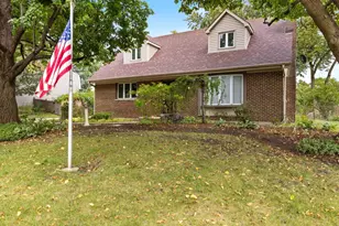 1937 Nottingham Ln, Wheaton, IL 60189 - Photo 33