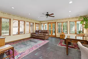 1937 Nottingham Ln, Wheaton, IL 60189 - Photo 13