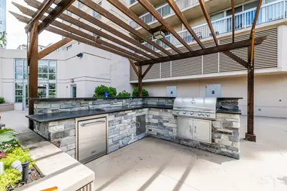 545 N Dearborn Street #W1409, Chicago, IL 60654 - Photo 87