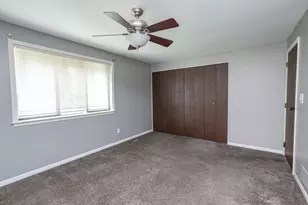 10 Briarcliff Ct, Bourbonnais, IL 60914 - Photo 17