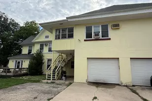 118 W North St, Plano, IL 60545 - Photo 3