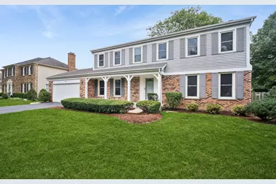 809 W Kingsley Drive, Arlington Heights, IL 60004 - Photo 1