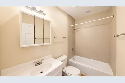 4605 N Kimball Avenue #1N, Chicago, IL 60625 - Photo 9