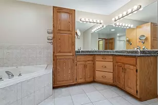 17851 Marley Creek Blvd, Orland Park, IL 60467 - Photo 13
