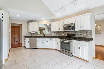 17851 Marley Creek Boulevard, Orland Park, IL 60467 - Photo 9