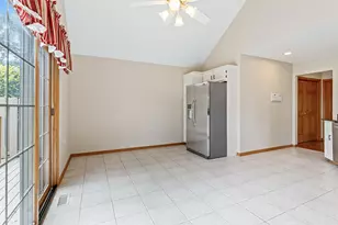 17851 Marley Creek Blvd, Orland Park, IL 60467 - Photo 11
