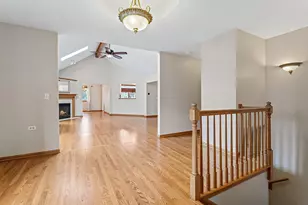 17851 Marley Creek Blvd, Orland Park, IL 60467 - Photo 5