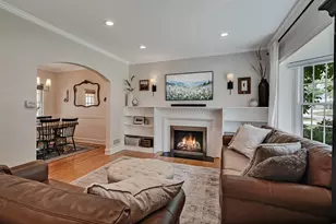 543 S Dunton Ave, Arlington Heights, IL 60005 - Photo 3
