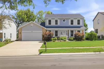 635 N Brookdale Drive, Schaumburg, IL 60194 - Photo 1