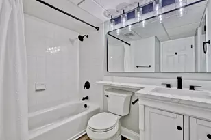 3849 N Parkway Dr, Northbrook, IL 60062 - Photo 11