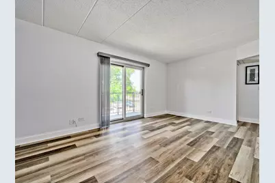 3849 N Parkway Drive #2A, Northbrook, IL 60062 - Photo 3
