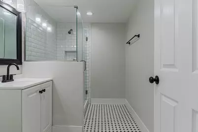 9207 S Greenwood Avenue, Chicago, IL 60619 - Photo 31