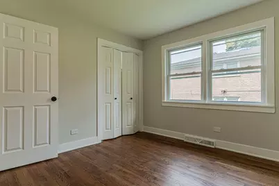 9207 S Greenwood Avenue, Chicago, IL 60619 - Photo 17